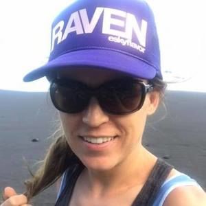 Meet your Posher, Carrie